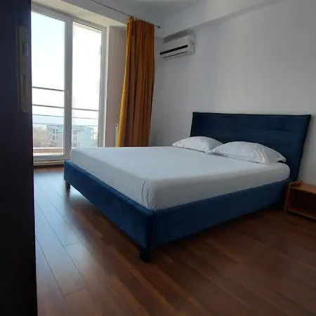 Summerland Seaview شقة