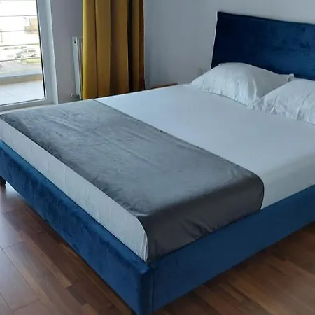 Summerland Seaview ママイア