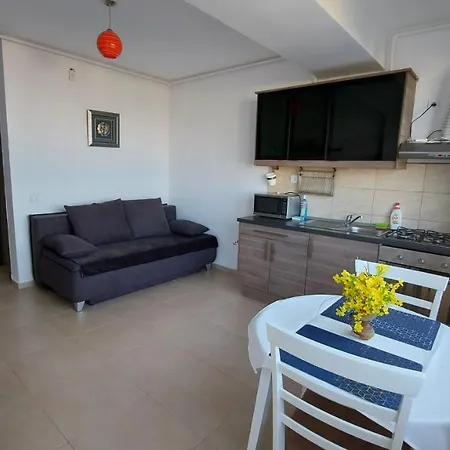 Summerland Seaview アパート