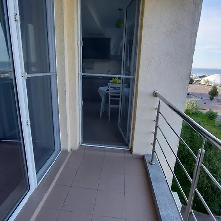 Summerland Seaview شقة *