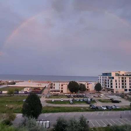 Summerland Seaview شقة *