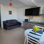 Summerland Seaview Apartman