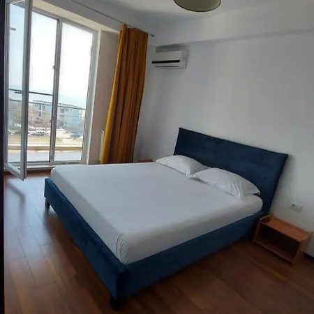 Summerland Seaview *