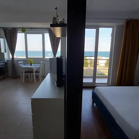 Apartment Summerland Seaview