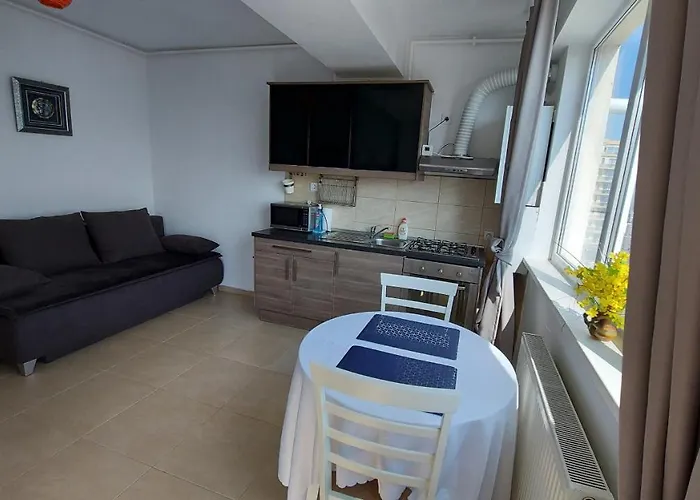 Summerland Seaview Mamaia