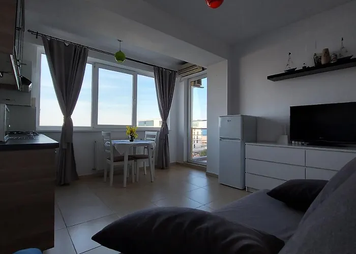Summerland Seaview Apartman Mamaia