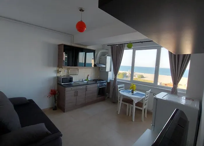 Summerland Seaview *