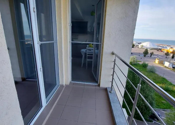 Summerland Seaview Apartman *